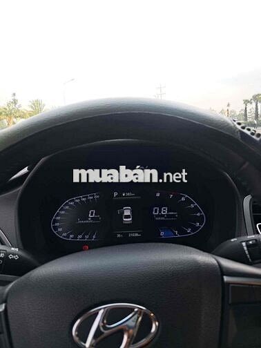 Hyundai Accent 2023 - 21000 km