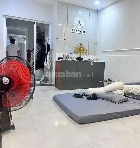 NHÀ MẶT TIền 63M2 Đường THÁI PHIÊN, Q.11
