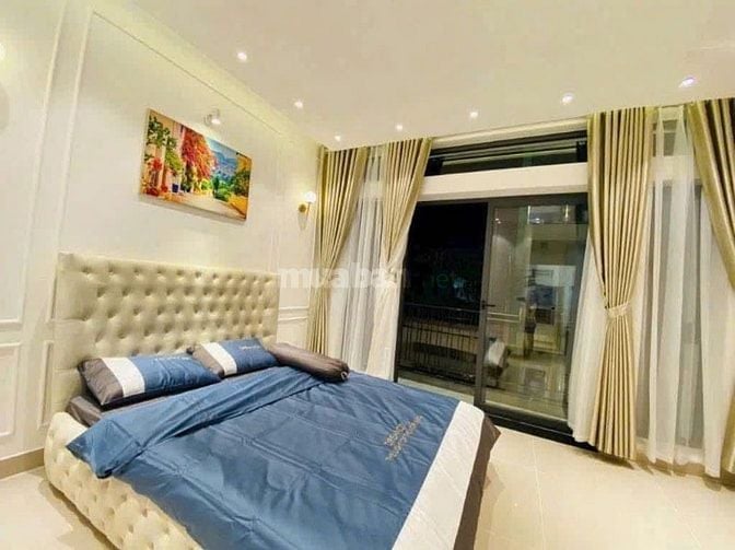 Bán Siêu phẩm nhà đẹp Phú Nhuận, phường 17, 4PN, 5WC , SHR vào ở ngay
