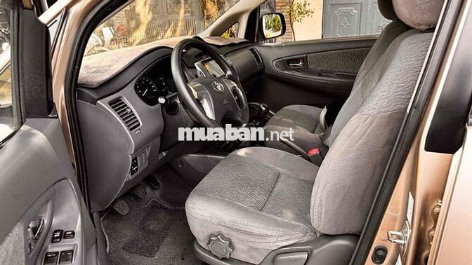 cần bán xe inova bản full E xe gia đình