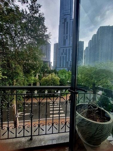 Cho thuê Villas Vinhomes Tân Cảng. 310m2.Hầm 2 lầu  Giá 250tr