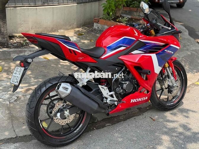 Honda cbr150r 2024 odo 700km 1 chủ, bstp