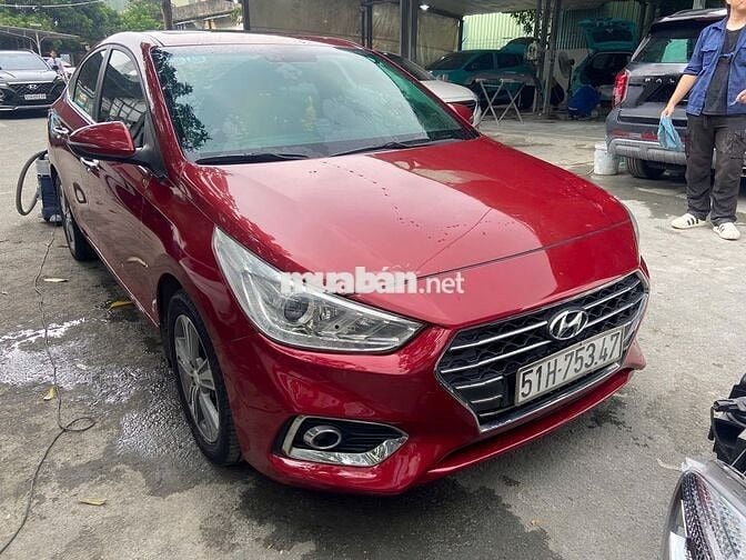Cty cần bán xe accent bản đặc biệt có cửa nóc