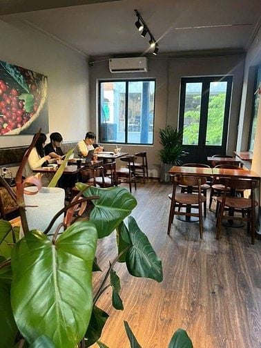 Sang quán cafe góc 2MT đắc địa, ngay khu chung cư, Bình Thạnh 