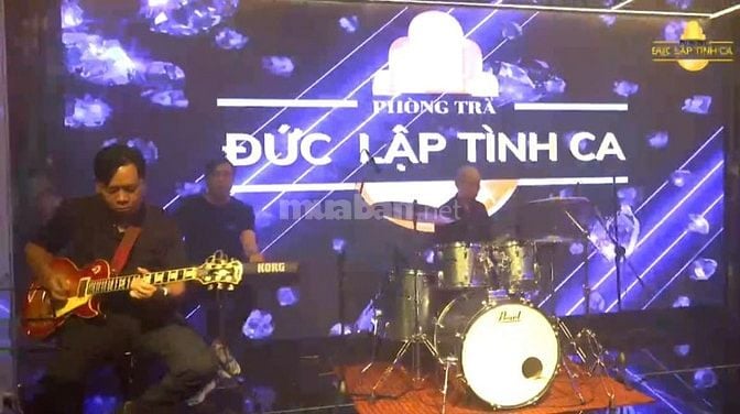 CHO THUÊ NHÀ BIỆT THỰ CAO CẤP FULL NỘI THẤT HƠN 1000m2 VỊ TRÍ KD