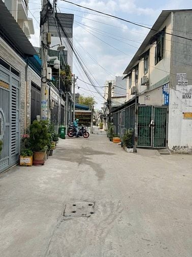 Bán đất sổ hồng riêng phường Hiệp Bình Chánh, Thủ Đức.