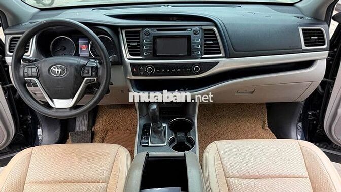 Toyota Highlander 2017 2.7L LE - 36000 km