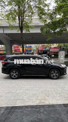 Toyota Highlander 2017 2.7L LE - 36000 km