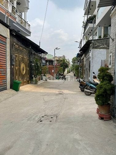Bán đất sổ hồng riêng phường Hiệp Bình Chánh, Thủ Đức.