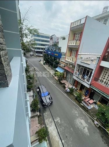 Cho thuê nhà mặt tiền bình phú 2 lầu đường 8m đậu xe thoải mái