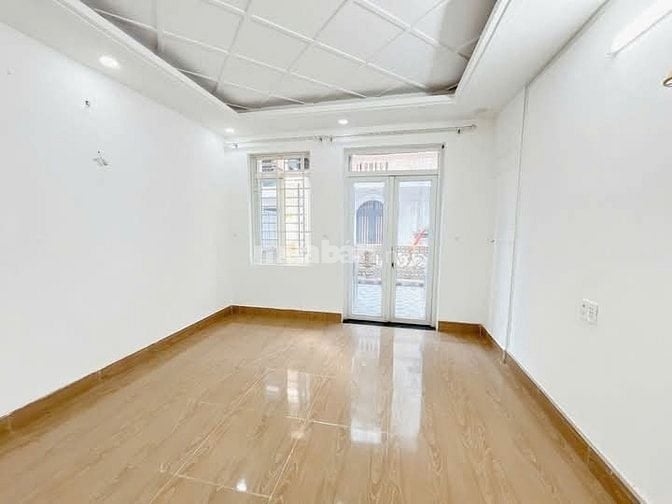 Nhà thoáng mát đường Nhiêu Tứ, p.7, Phú Nhuận. Giá 3,28 tỷ/60m2, HXH
