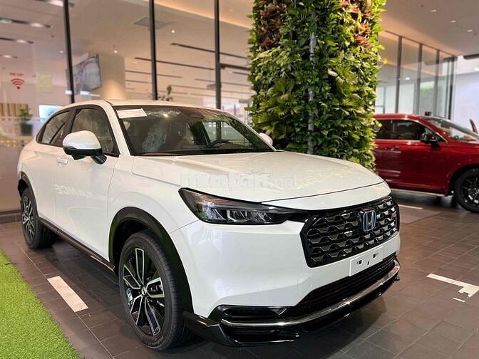 HR-V 2025 RS Giao ngay, KM tiền, phụ kiện, vay 80%