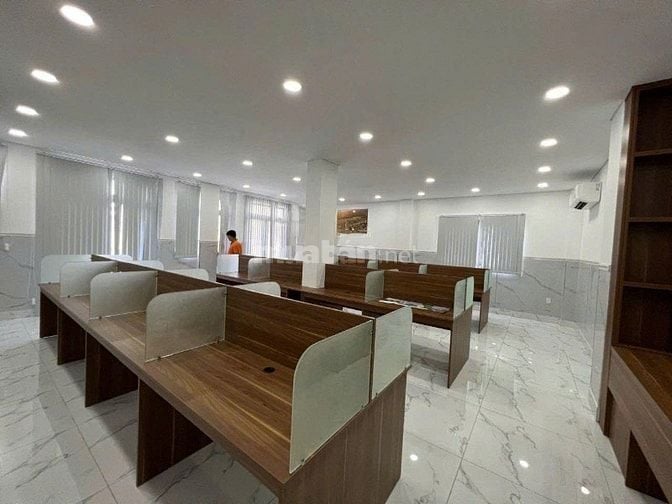 Cần cho thuê nhà Mặt Tiền Đường Lam Sơn P.2 Q.Tân Bình gần Cửu Long.