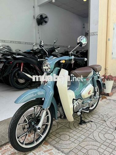 Super Cub 125 Xám Xi Măng 2025 odo 790km