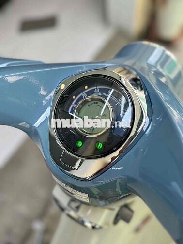Super Cub 125 Xám Xi Măng 2025 odo 790km