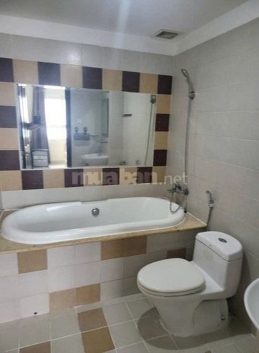 Chung cư  Khải Hoàn, Lạc Long Quân,p5,Q11: 95m2,2p ngủ,NT,13tr/th