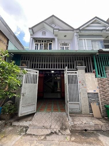 Bán nhà đường Phan Văn Hớn, Hóc Môn - Sổ Hồng riêng, đường nhựa 6m