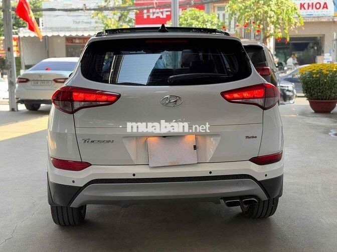 Hyundai Tucson 2018 1.6 AT Turbo - 50000 km