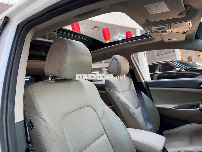 Hyundai Tucson 2018 1.6 AT Turbo - 50000 km