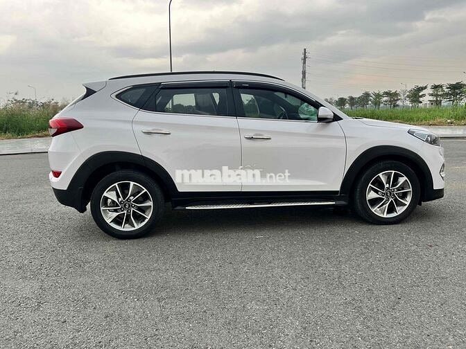 Hyundai Tucson 2018 2.0 AT Spec - 9 km