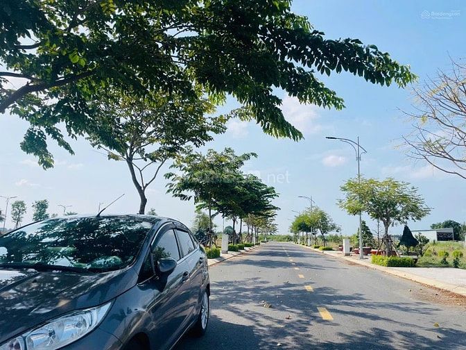 BÁN ĐẤT NỀN LIỀN KỀ SÂN BAY QT LONG THÀNH - GIÁ CHỈ 990TR/100M2 - SHR