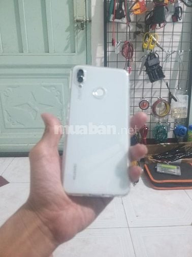 Điện thoại máy đẹp len ken. Ko lỗi