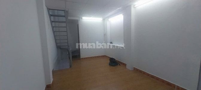 Cho thuê nhà nguyên căn Kỳ Đồng Trung tâm Quận 3 tiện kinh doanh 