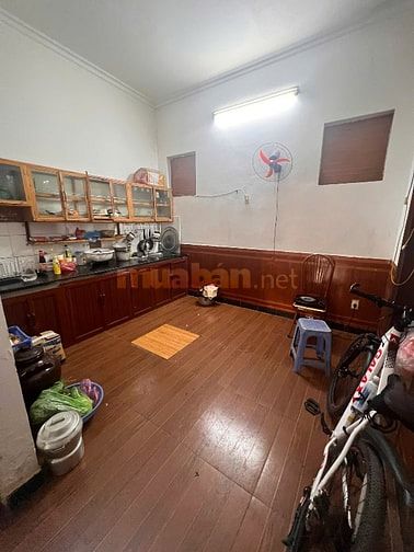Cho thuê nhà nguyên căn 40m xây 4 tầng giá 9tr ở NHẬT TÂN