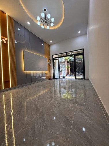 🏠👉3ty850 -Q12- 42m2 -2tẦNG- lâm thị hố -hẻm xe hơi thông vô ở liền