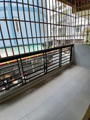 Nhà Hẻm Xe Tải thông CMT8, 4.5x14m 1Lầu KD tự do