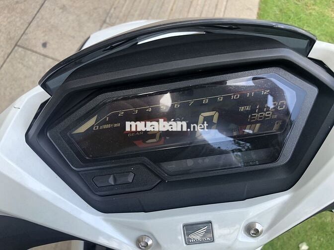 Winner X mới đi 1389km