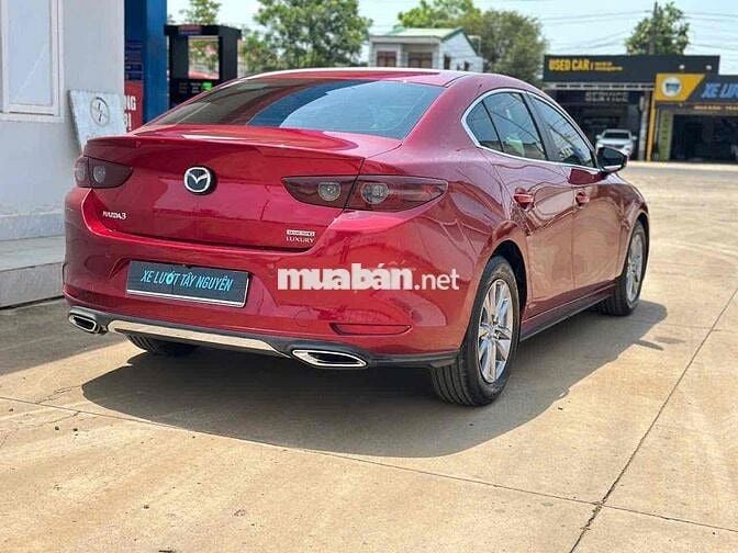 Mazda 3 2019 1.5L Luxury - 86000 km
