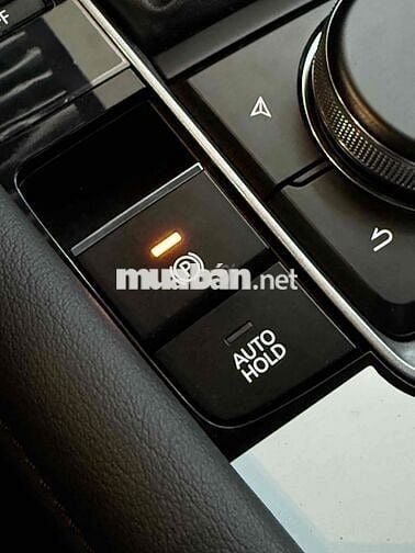 Mazda 3 2024 1.5L Luxury giá tốt còn 1 xe dọn kho