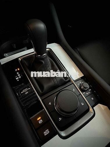Mazda 3 2024 1.5L Luxury giá tốt còn 1 xe dọn kho