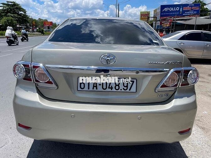 Toyota Corolla Altis 2011 1.8G MT - 105000 km