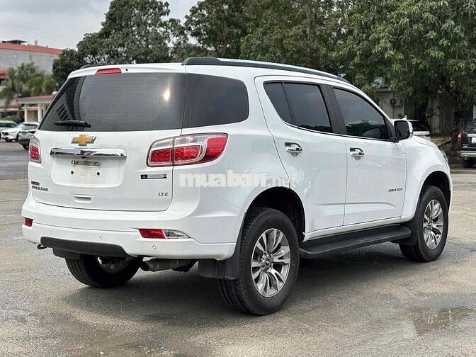 Chevrolet Colorado 2018 LTZ 2.5L 4x4 AT - 50000 km