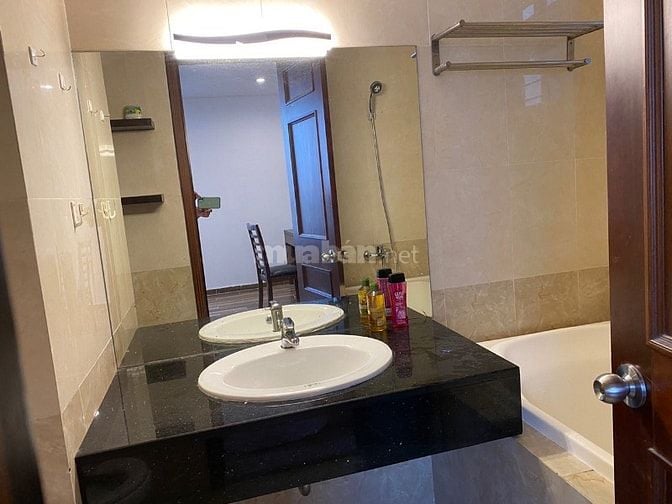 Cho thuê căn hộ Giai Việt – đường Tạ Quang Bửu – P5, Q8.  ✅ DT 115m2, 