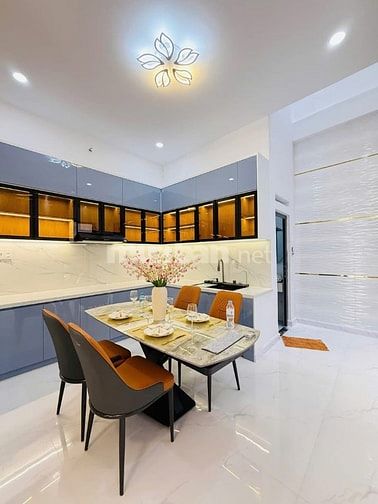 Đi nước ngoài định cư bán gấp nhà ở đường Nguyễn Thị Minh Khai, phường