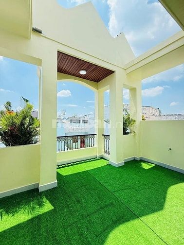 Đi nước ngoài định cư bán gấp nhà ở đường Nguyễn Thị Minh Khai, phường