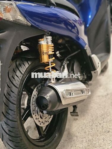 Không có nhu cầu bán sh ý số máy 109 .Màu trắng