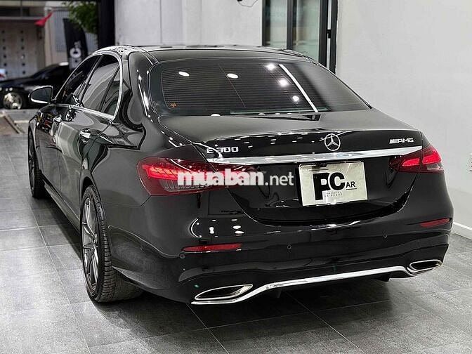 Mercedes 2021 E300 AMG - 61000 km