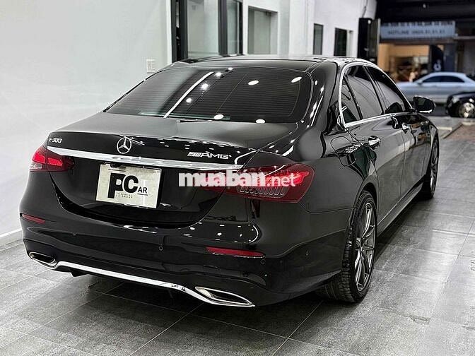 Mercedes 2021 E300 AMG - 61000 km