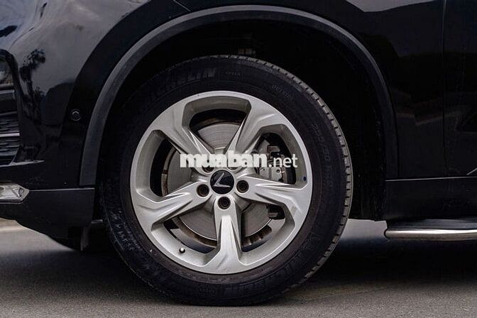 VinFast Lux SA2.0 plus sản xuất 2022 siêu mới