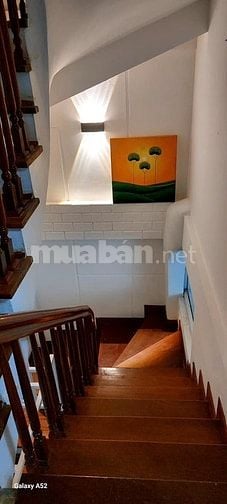 Nhà đẹp Hoàng Hoa Thám, Ba Đình, Lô góc, KD, ngõ thông, 13,5 tỷ
