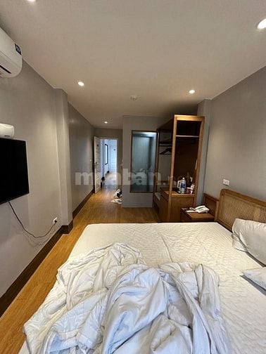 Mặt phố Trích Sài, mặt hồ to, 115m, 7 tầng, mặt tiền 6,3m, 109 tỷ