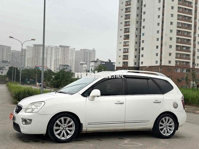Kia Carens 2013 EX 2.0 MT