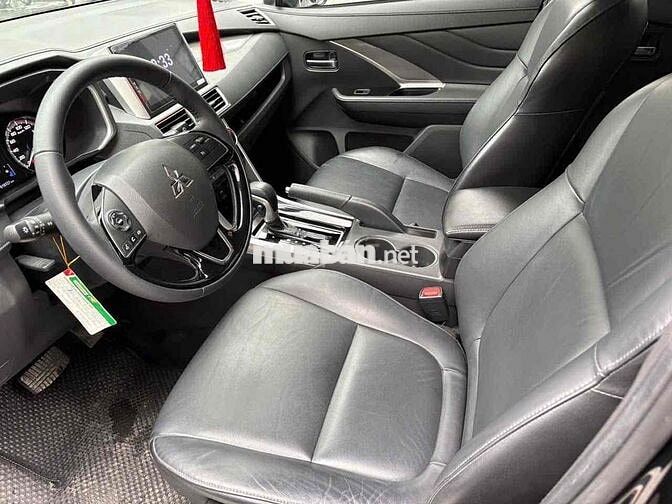 Mitsubishi Xpander Cross 2021 AT - 16000 km