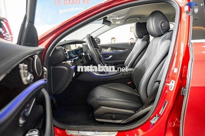 Mercedes Benz E Class 2021 E200- 38000 km
