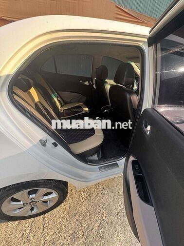 Hyundai Grand i10 2018 số sàn bản đủ