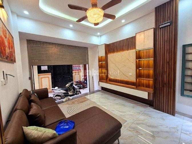 8.x tỷ (x bé) 4 ngủ, sở hữu nhà Trung tâm quận Hai Bà Trưng, thiết kế 